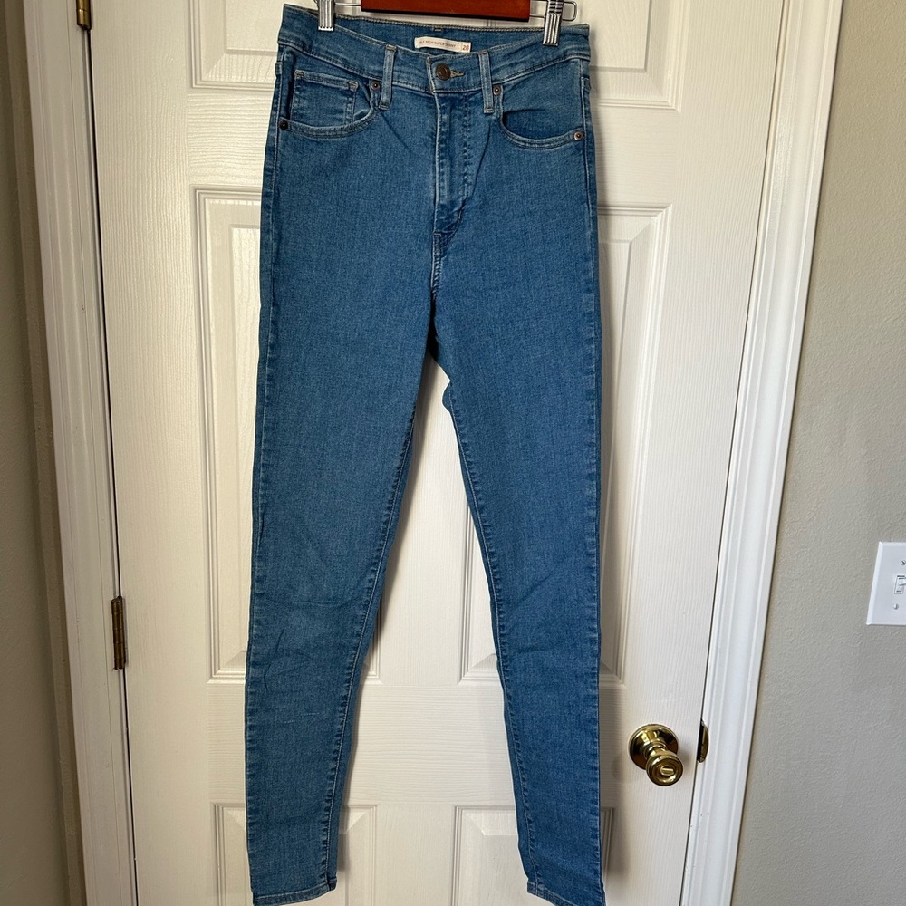 Levi’s Mile High Super Skinny Jeans (Long)